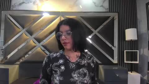  Lili  online show from 01-14-25, 03:11