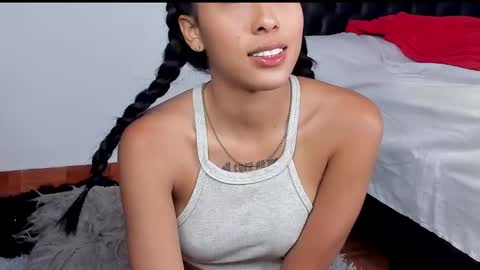 lilibluex online show from 01-23-25, 05:52