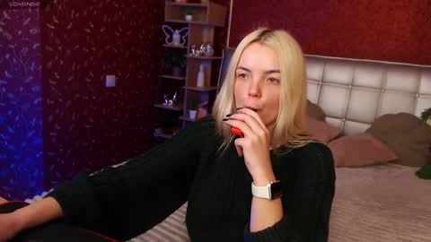 Lilie online show from 02-05-25, 11:17