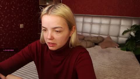 Lilie online show from 02-11-25, 10:50