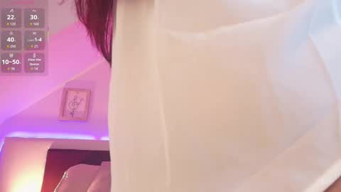 Lilith Savett online show from 10-18-25, 12:39