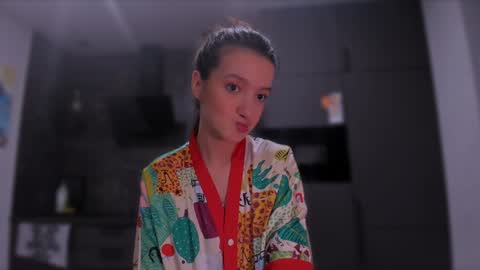 Snapshot of lililaluna chatting on 01-02-25, 01:51 ... online show from 01-02-25, 01:51