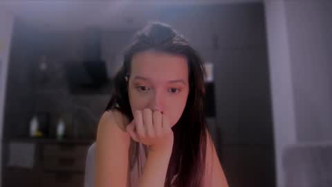 Snapshot of lililaluna chatting on 01-17-25, 09:39 ... online show from 01-17-25, 09:39