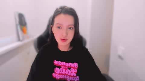 Snapshot of lililaluna chatting on 01-30-25, 12:37 ... online show from 01-30-25, 12:37