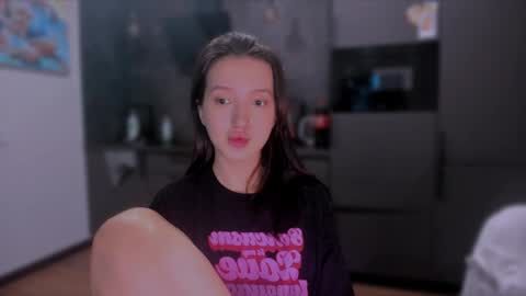 Snapshot of lililaluna chatting on 01-30-25, 06:10 ... online show from 01-30-25, 06:10