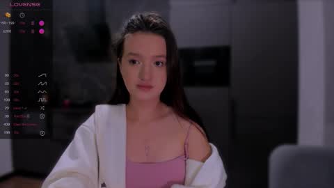 Snapshot of lililaluna chatting on 09-12-25, 09:15 ... online show from 09-12-25, 09:15