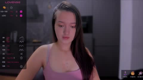 Snapshot of lililaluna chatting on 10-16-25, 06:53 ... online show from 10-16-25, 06:53