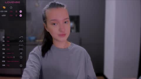 Snapshot of lililaluna chatting on 10-28-25, 06:54 ... online show from 10-28-25, 06:54