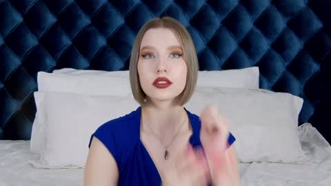 LiliLinn online show from 01-24-25, 11:26