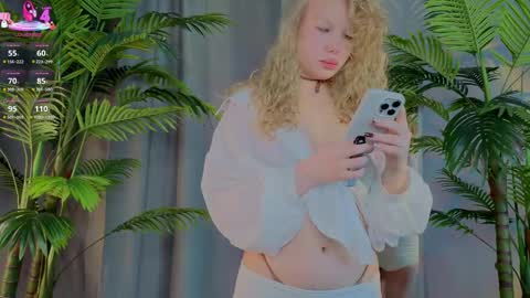 lililok101 online show from 11-18-25, 02:50