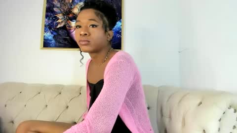 Snapshot of lilit2005_ chatting on 02-13-25, 10:11 lilit2005_ online show from 02-13-25, 10:11