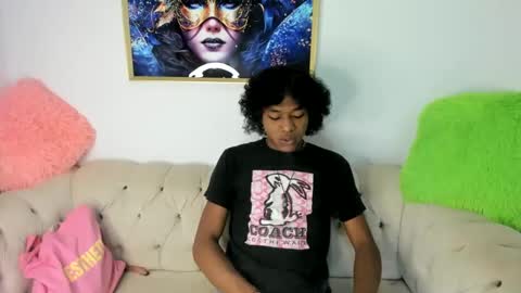 Snapshot of lilit2005_ chatting on 02-21-25, 02:48 lilit2005_ online show from 02-21-25, 02:48