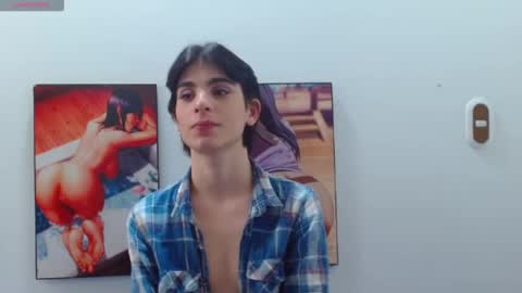 lilit233 online show from 01-09-26, 06:42