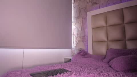 Lilit online show from 12-13-24, 01:22