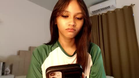 Snapshot of lilit_sensual chatting on 10-16-25, 04:57 Chloe online show from 10-16-25, 04:57