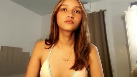 Snapshot of lilit_sensual chatting on 12-16-25, 01:10 Chloe online show from 12-16-25, 01:10