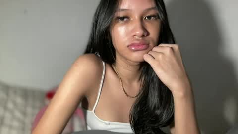 Snapshot of lilit_sensual chatting on 06-26-26, 03:44 Chloe online show from 06-26-26, 03:44
