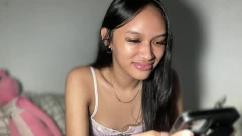 Snapshot of lilit_sensual chatting on 07-12-26, 04:53 Chloe online show from 07-12-26, 04:53