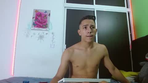 Snapshot of lilith_and_marcusblain chatting on 09-12-25, 07:58 Lili  Marcus online show from 09-12-25, 07:58