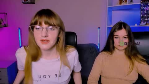 lilith_diva online show from 11-19-25, 08:31