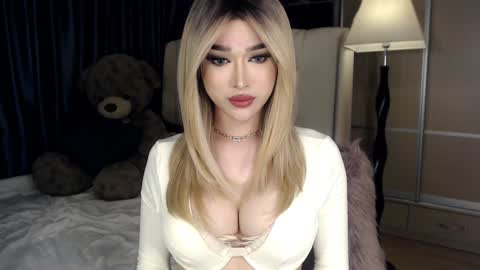 QUEEN LILITH BORBON online show from 12-20-24, 04:09