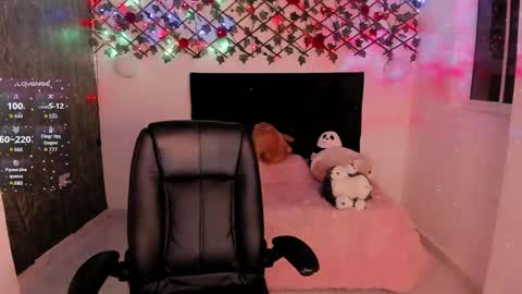 lilith_miller21 online show from 09-29-25, 08:46