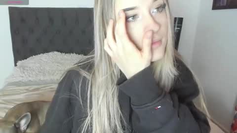 Snapshot of lilith_parker chatting on 03-03-25, 12:16 Lilith Parker online show from 03-03-25, 12:16