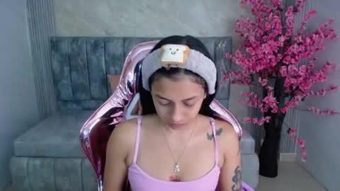 Snapshot of lilith_petit_sub chatting on 01-15-25, 12:58 Lilith  online show from 01-15-25, 12:58