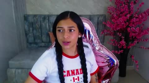 Snapshot of lilith_petit_sub chatting on 01-16-25, 03:46 Lilith  online show from 01-16-25, 03:46