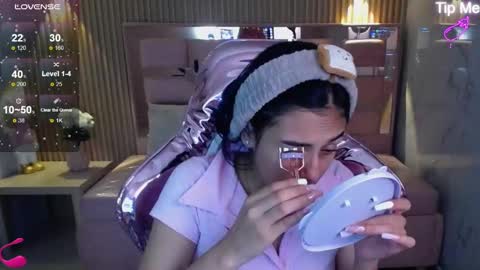 Snapshot of lilith_petit_sub chatting on 02-07-25, 01:11 Lilith  online show from 02-07-25, 01:11