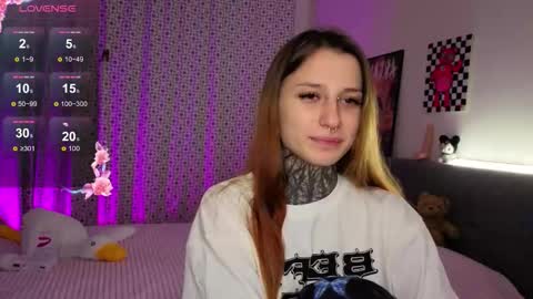 lilith_poison online show from 10-15-25, 06:30