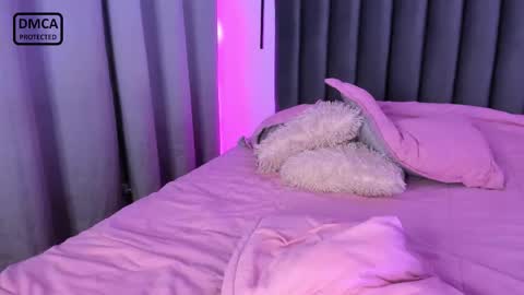 Snapshot of lilith_rosee chatting on 10-10-25, 07:13 Lilith Rosee online show from 10-10-25, 07:13