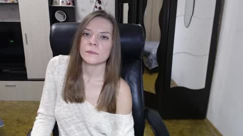 lilith small21 online show from 12-06-24, 09:10