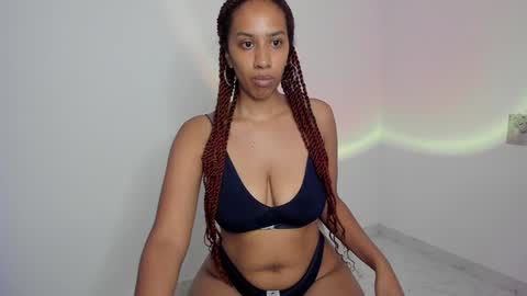 Snapshot of lilith_vision chatting on 12-28-24, 03:26 Alejandra online show from 12-28-24, 03:26