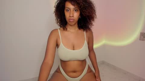 Snapshot of lilith_vision chatting on 01-12-25, 11:58 Alejandra online show from 01-12-25, 11:58