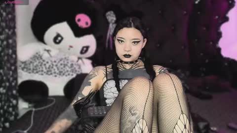 Snapshot of lilithmoon666 chatting on 09-13-25, 02:33 online show from 09-13-25, 02:33