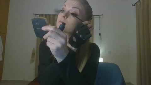 Snapshot of lilithnewdawn chatting on 02-11-26, 05:40 lilithnewdawn online show from 02-11-26, 05:40