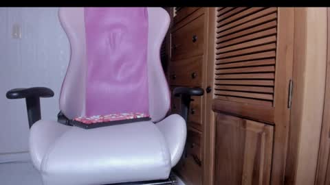 Snapshot of lilithsabeth chatting on 12-26-24, 05:15 lilithsabeth online show from 12-26-24, 05:15