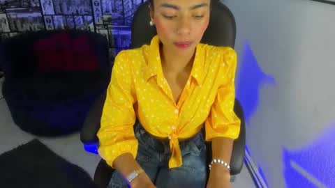 Snapshot of lilithsabeth chatting on 01-21-25, 01:29 lilithsabeth online show from 01-21-25, 01:29