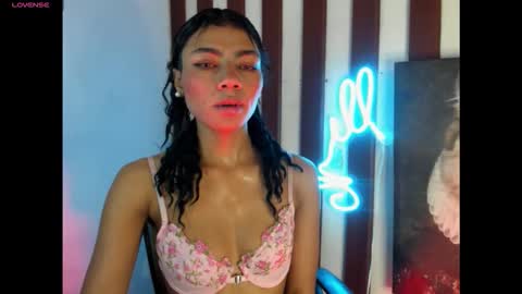Snapshot of lilithsabeth chatting on 09-21-25, 10:44 lilithsabeth online show from 09-21-25, 10:44