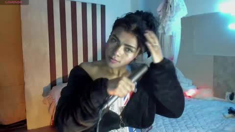 Snapshot of lilithsabeth chatting on 10-11-25, 04:49 lilithsabeth online show from 10-11-25, 04:49