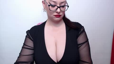 Snapshot of lilithserendipity chatting on 01-21-25, 04:43 LILITHSERENDIPITY online show from 01-21-25, 04:43