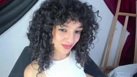 Snapshot of lilithsteinberg chatting on 02-20-25, 10:15 jessi 3 online show from 02-20-25, 10:15