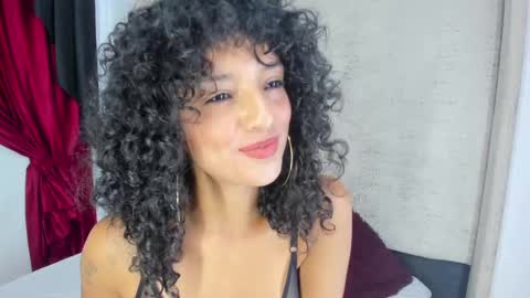 Snapshot of lilithsteinberg chatting on 03-10-25, 07:29 jessi 3 online show from 03-10-25, 07:29