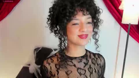 Snapshot of lilithsteinberg chatting on 10-10-25, 07:35 jessi 3 online show from 10-10-25, 07:35