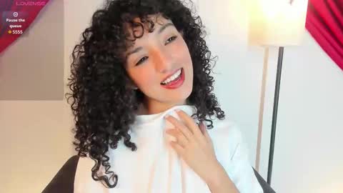 Snapshot of lilithsteinberg chatting on 10-12-25, 07:13 jessi 3 online show from 10-12-25, 07:13