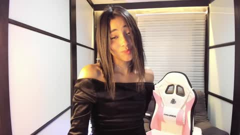 Lilith online show from 12-31-24, 10:58