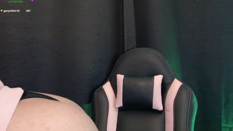 Snapshot of lilithwallkeer chatting on 12-07-24, 02:46 Maria online show from 12-07-24, 02:46