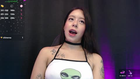 Snapshot of lilithwallkeer chatting on 12-20-24, 04:53 Maria online show from 12-20-24, 04:53