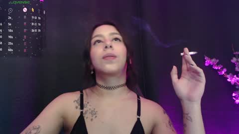 Snapshot of lilithwallkeer chatting on 01-04-25, 04:33 Maria online show from 01-04-25, 04:33